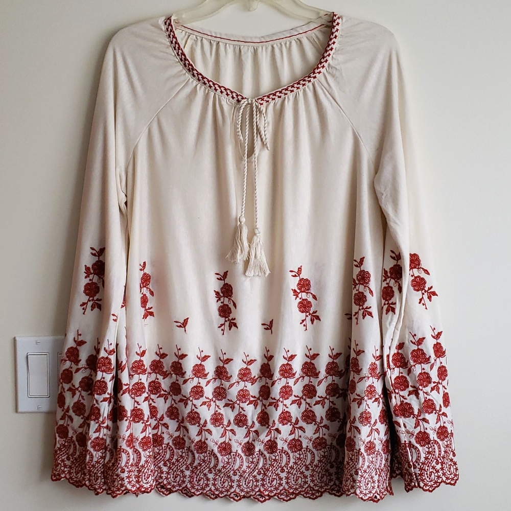 Max Studio Embroidered Long Sleeve Top Size M